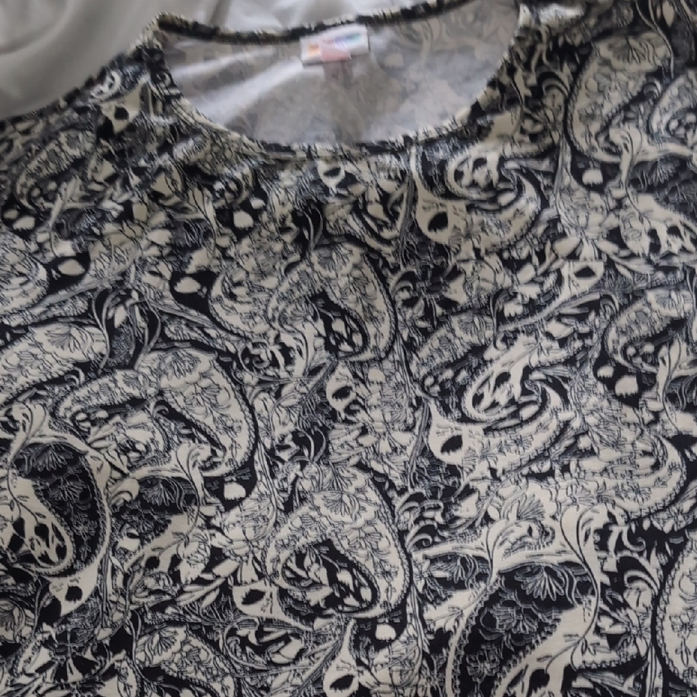 LuLaRoe Irma Black and White Floral Top
